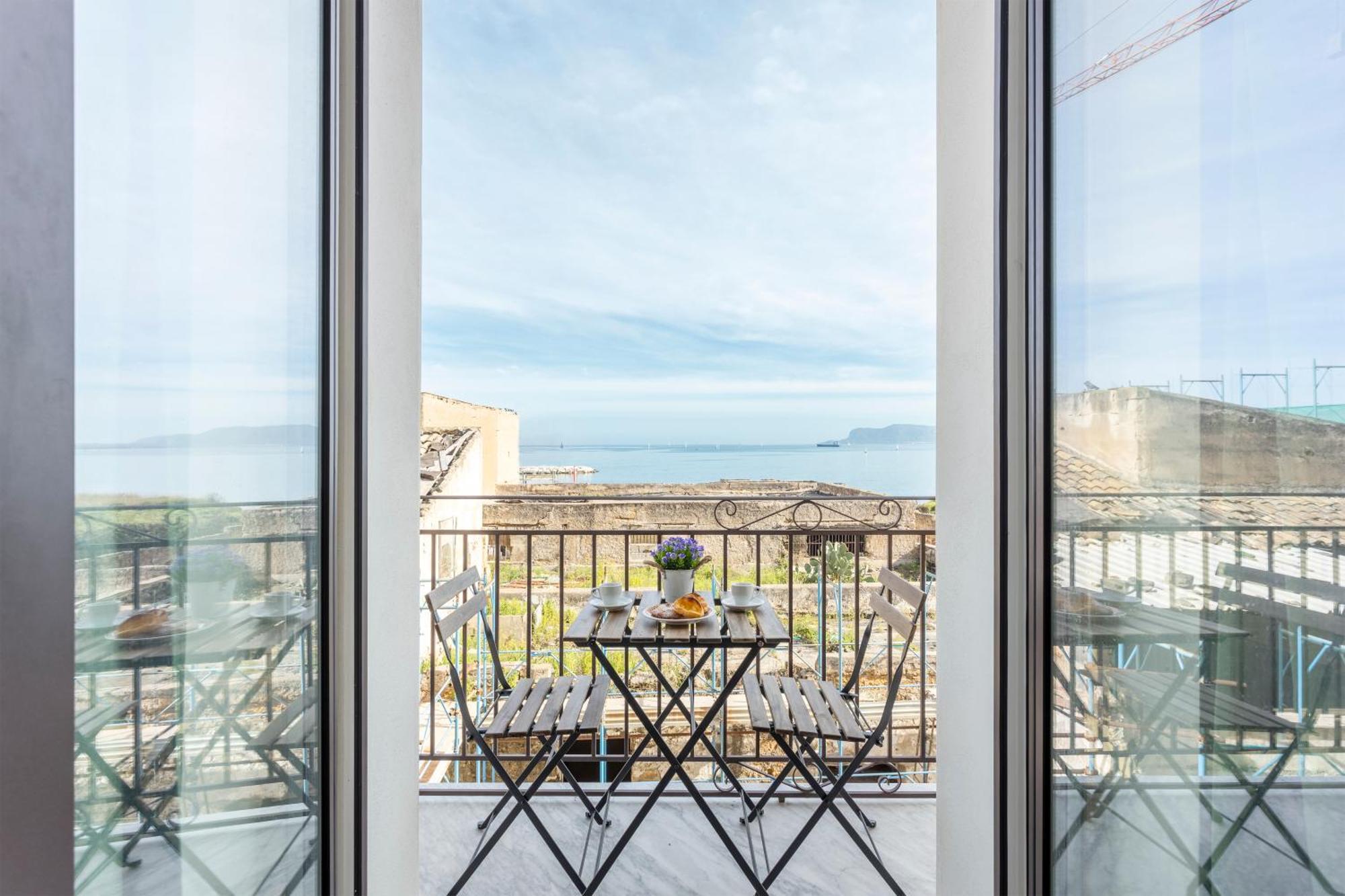 Erasmo Home Luxury Vista Mare Палермо Экстерьер фото